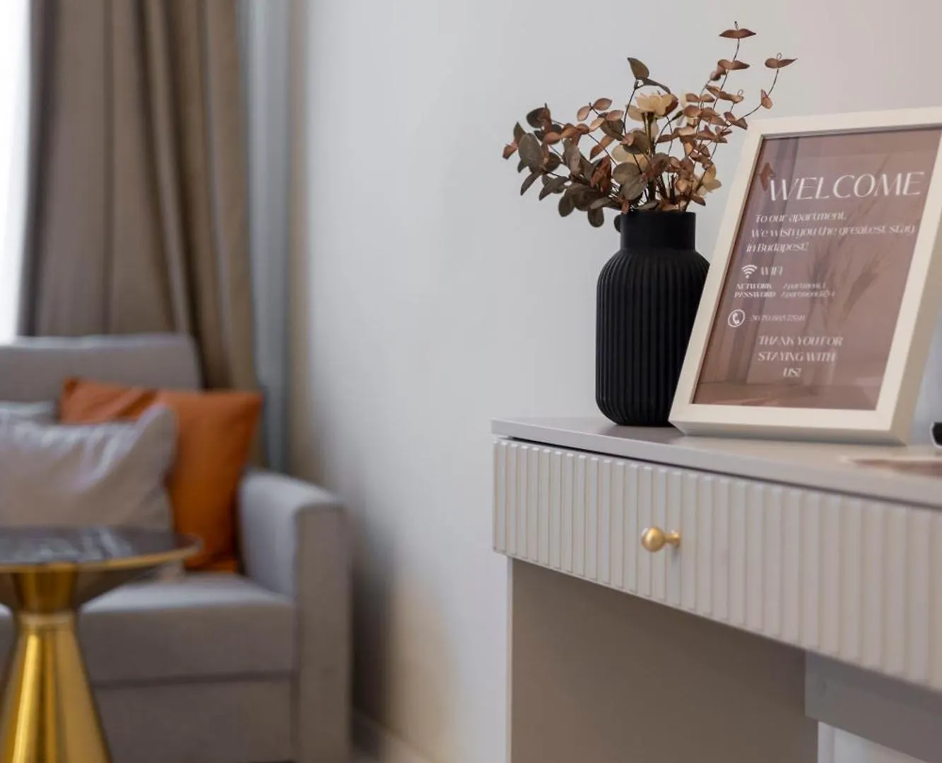 Cozy Boulevard Apartment In The Heart Of Budapest Ungern